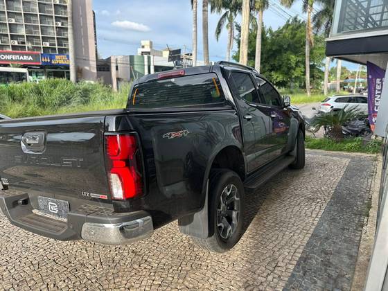 CHEVROLET S10 2.8 16V TURBO DIESEL LTZ CD 4X4 AUTOMÁTICO